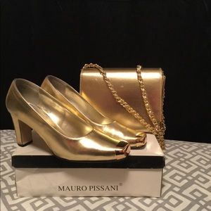 Mauro Pissani 3” Gold Heels & Matching Handbag